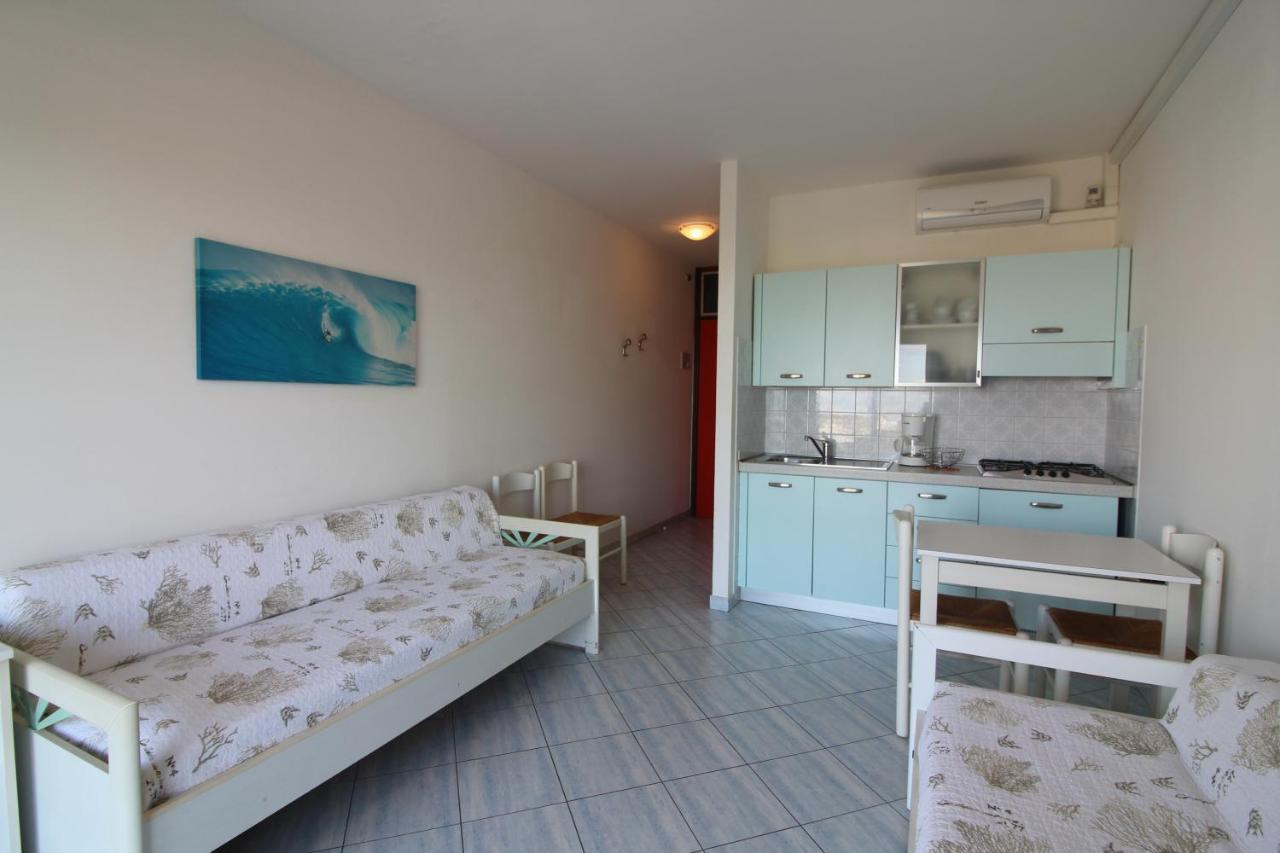 Appartamenti Puerto Do Sol لينانو سابيادورو المظهر الخارجي الصورة