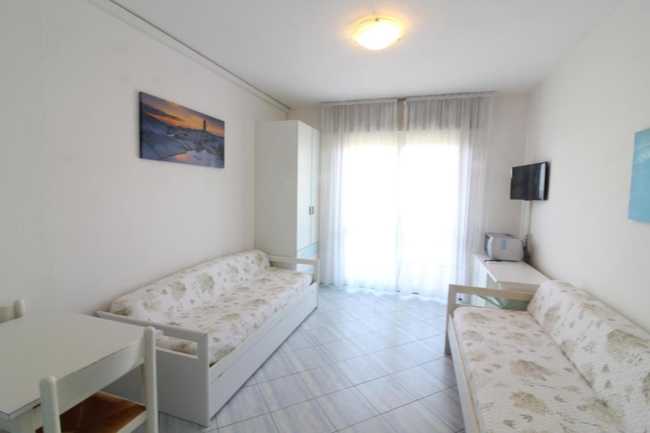 Appartamenti Puerto Do Sol لينانو سابيادورو المظهر الخارجي الصورة